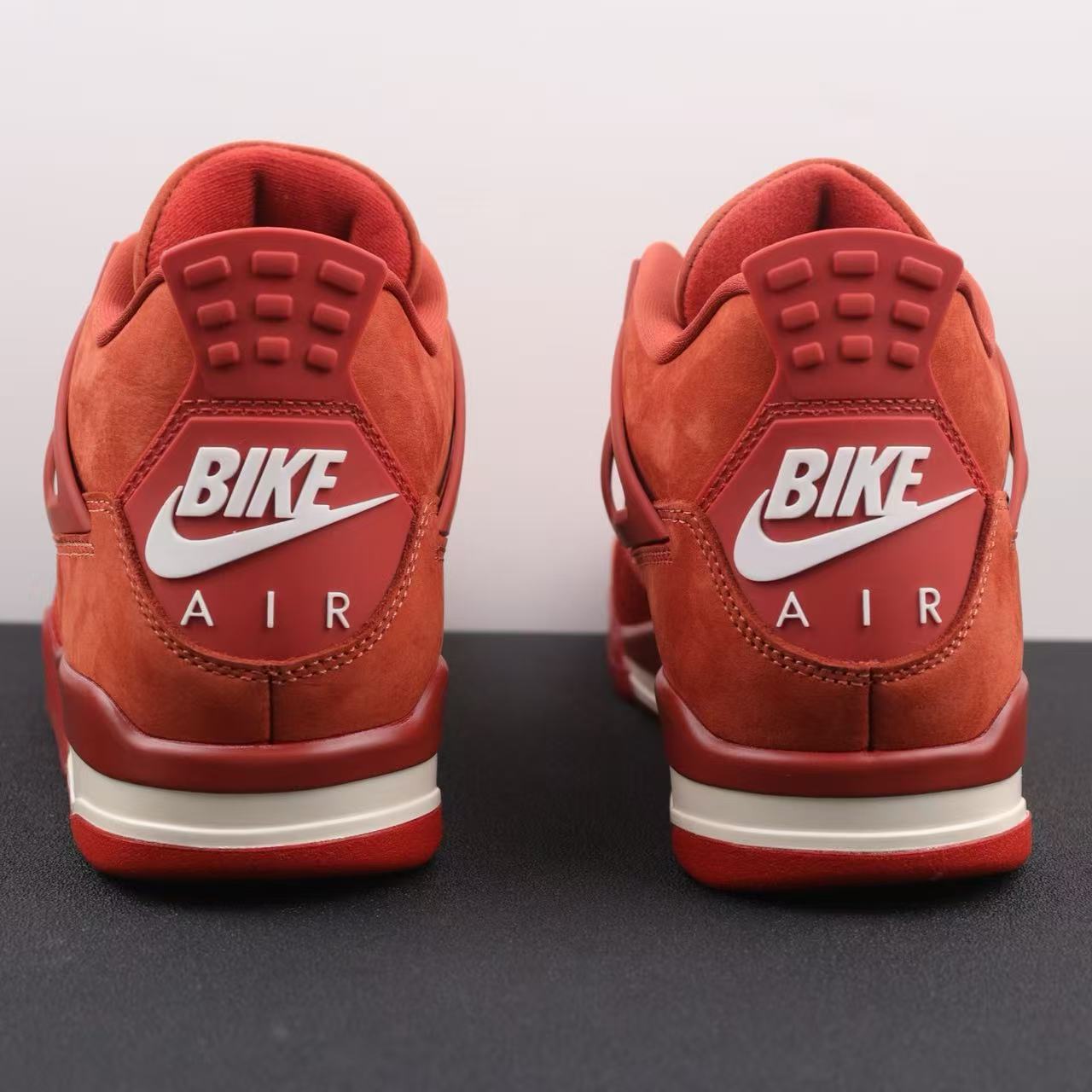 Brick by brick 4s